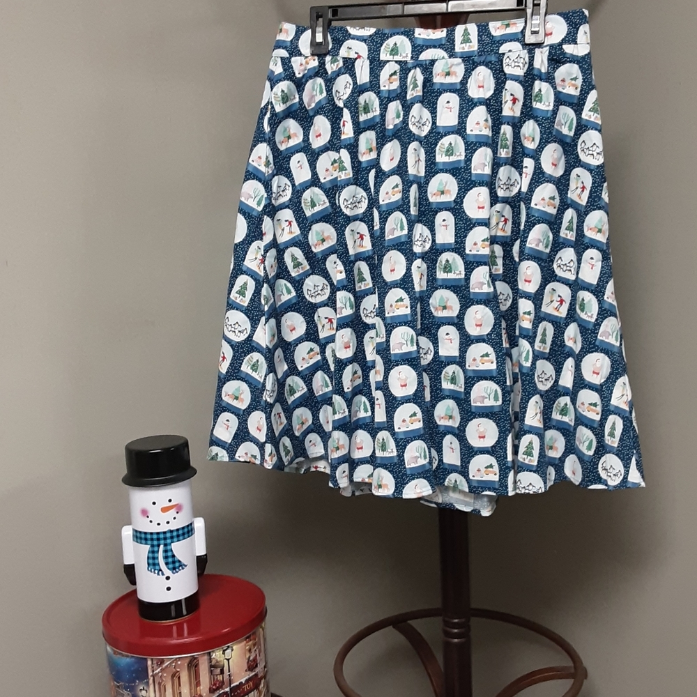 RetroLicious Snow-globe Skirt size XL Made in USA